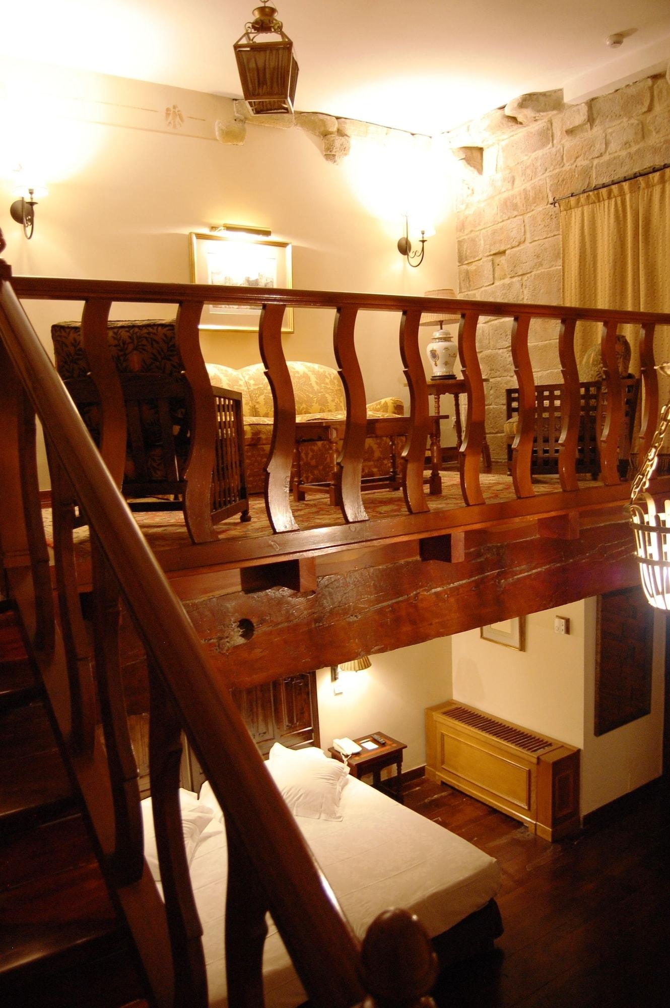 Parador De Olite Buitenkant foto