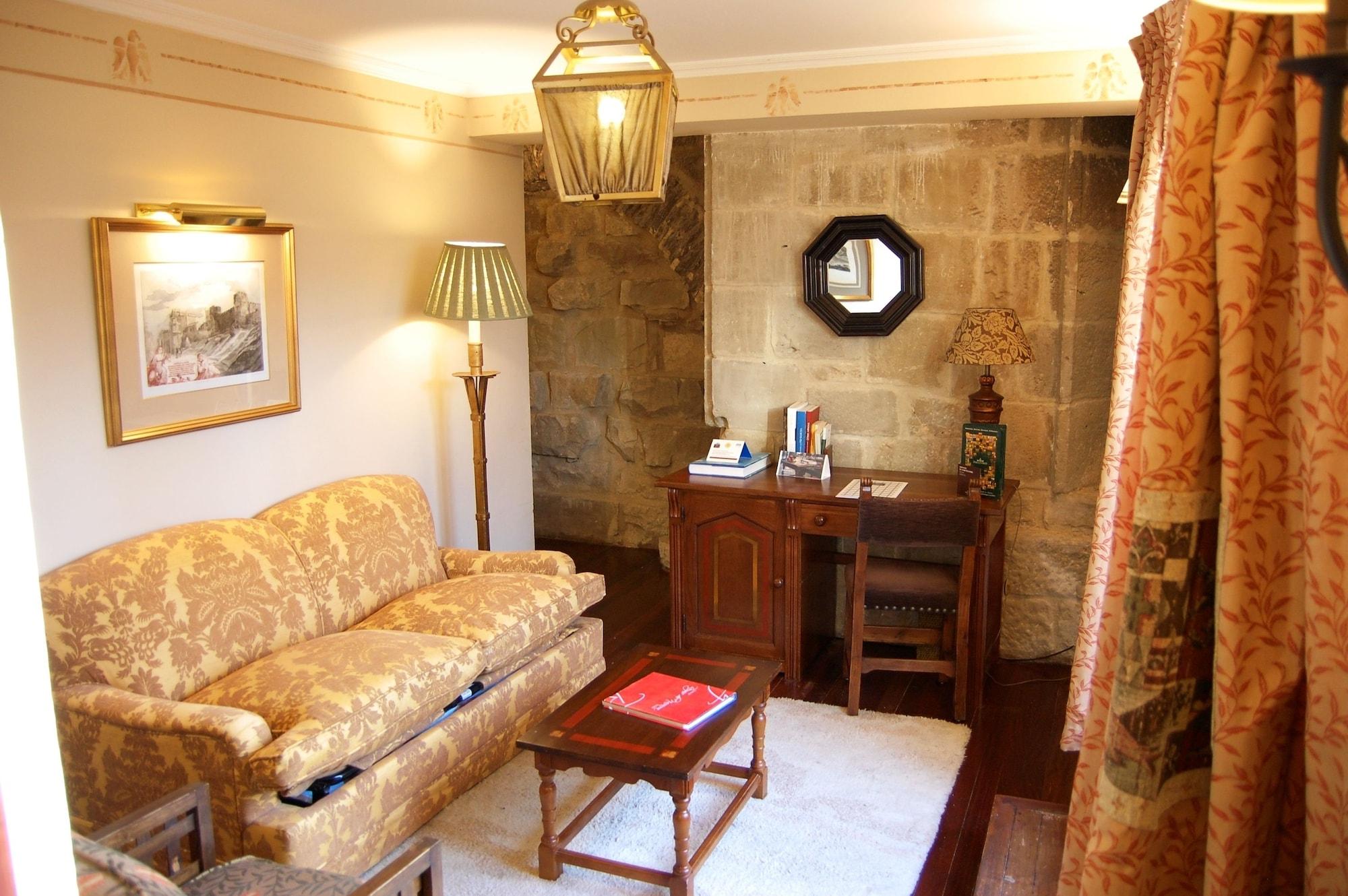 Parador De Olite Buitenkant foto