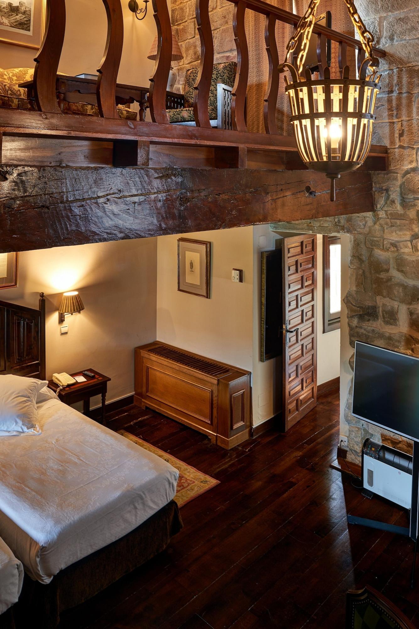 Parador De Olite Buitenkant foto